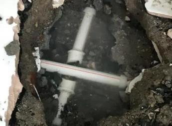 轮台阳台漏水维修公司为您分享楼上楼下漏水怎么处理