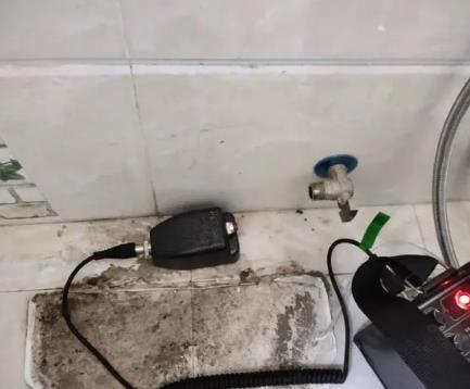 轮台屋顶漏水维修公司分享下卫生间漏水的危害及解决方法